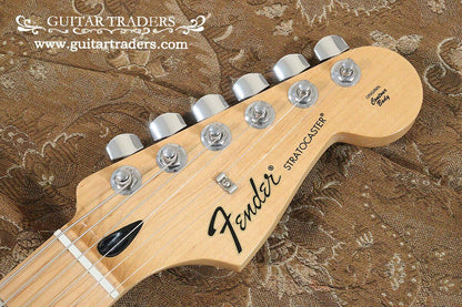 Fender 2015y Standard Stratocaster