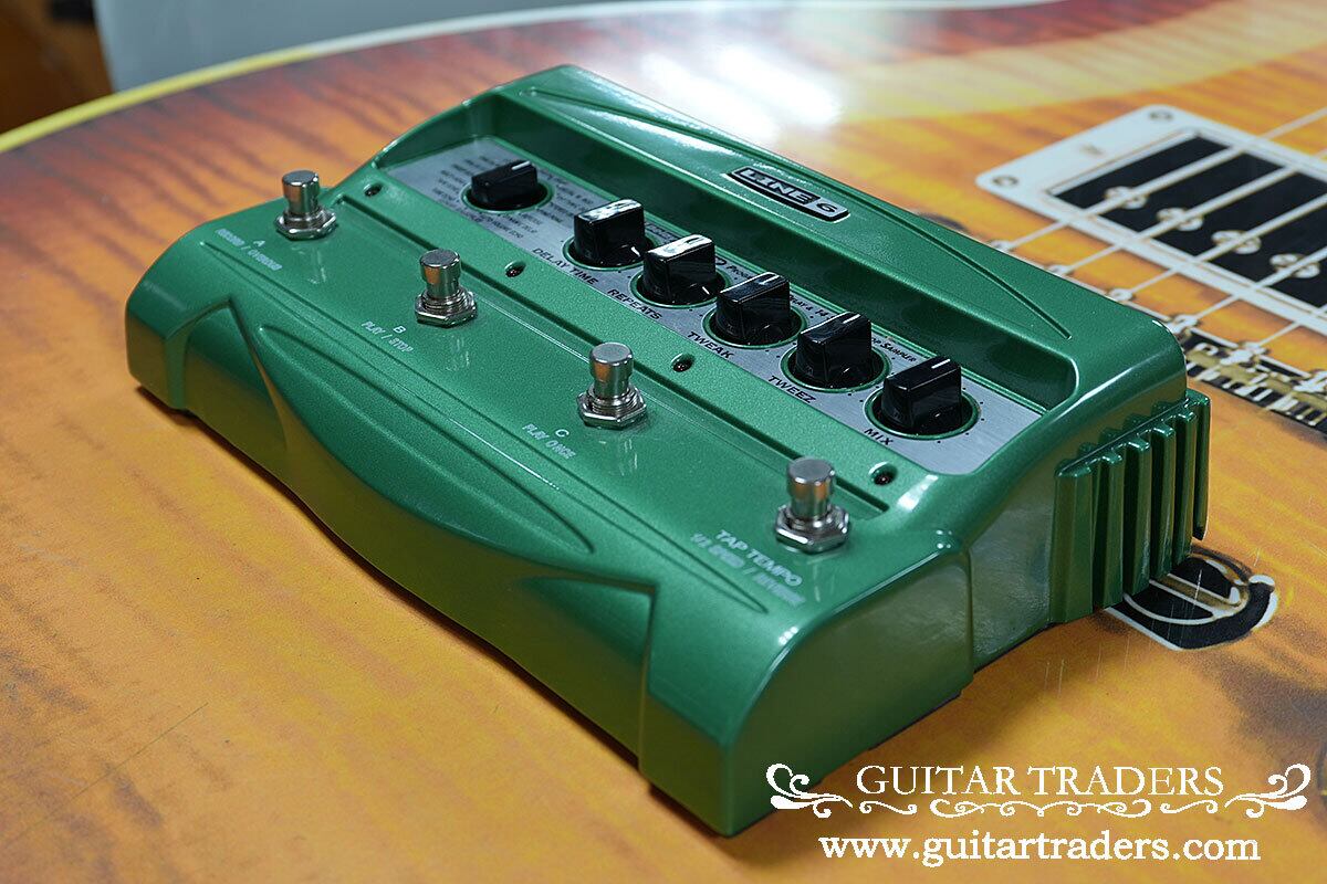 LINE 6 DL4 Delay Modeler
