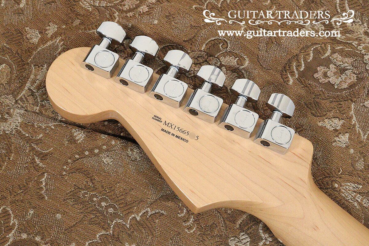 Fender 2015y Standard Stratocaster