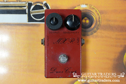 MXR 1977y Dyna Comp "Script Logo"
