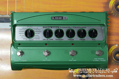 LINE 6 DL4 Delay Modeler